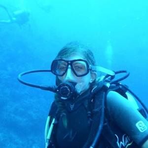 Meet your Posher, Stina